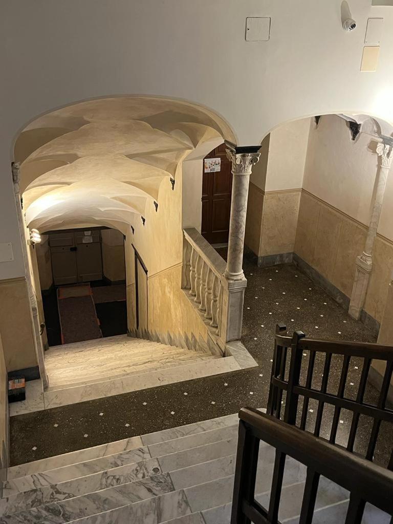 Ferienwohnung Dimora Al Porto Antico Genua Exterior foto